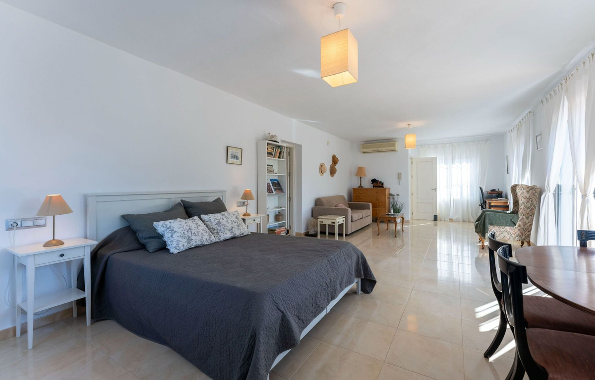 Property main view 38