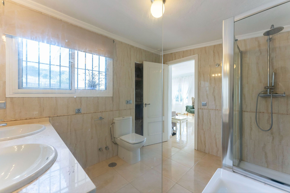 Property main view 40