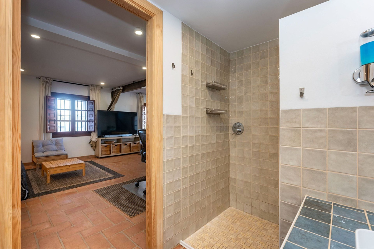 Property main view 32