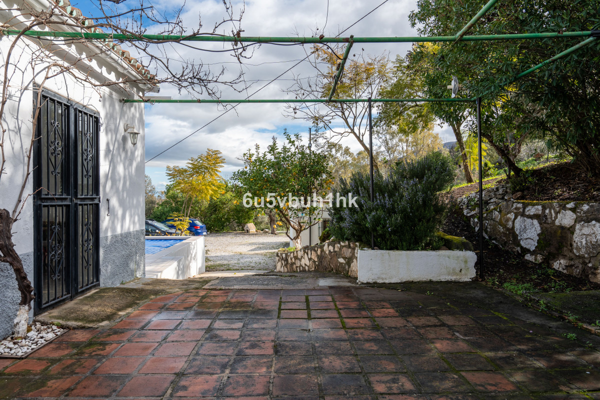 Property main view 40