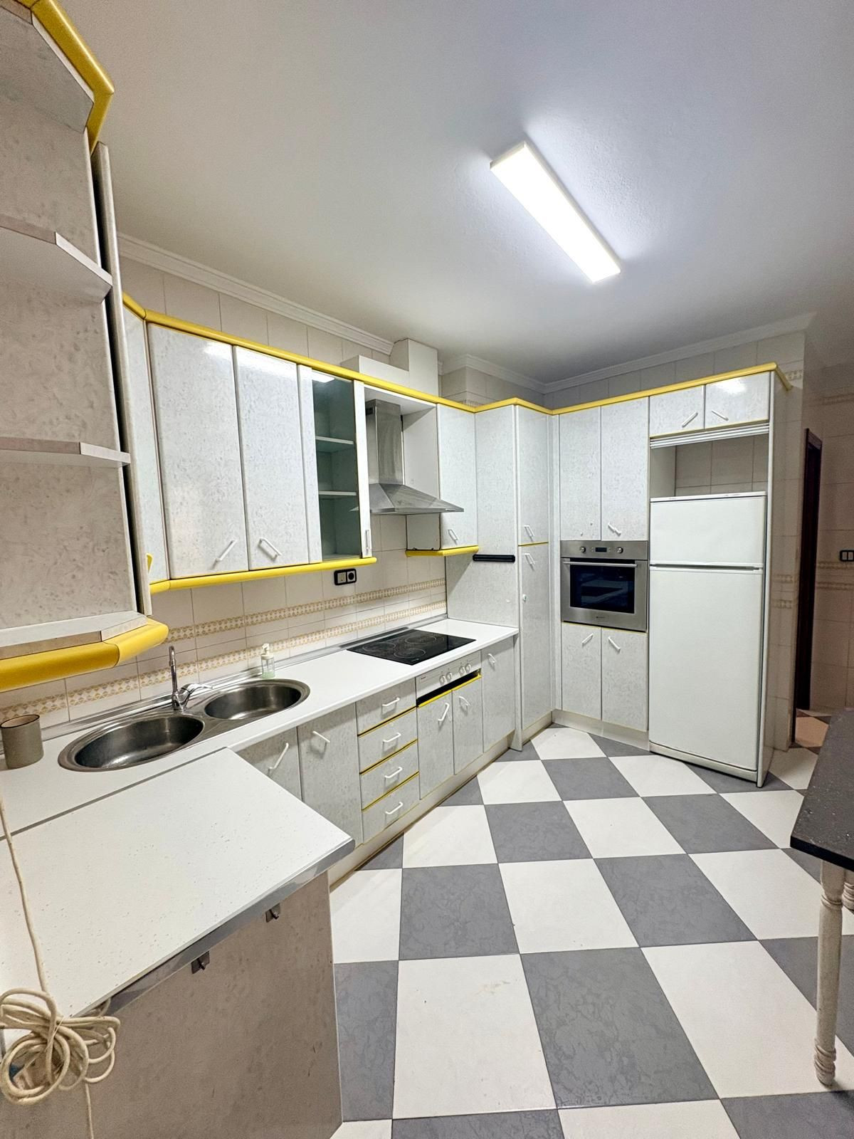 Appartement te koop in Alhaurín el Grande | 4 slaapkamers H5330731