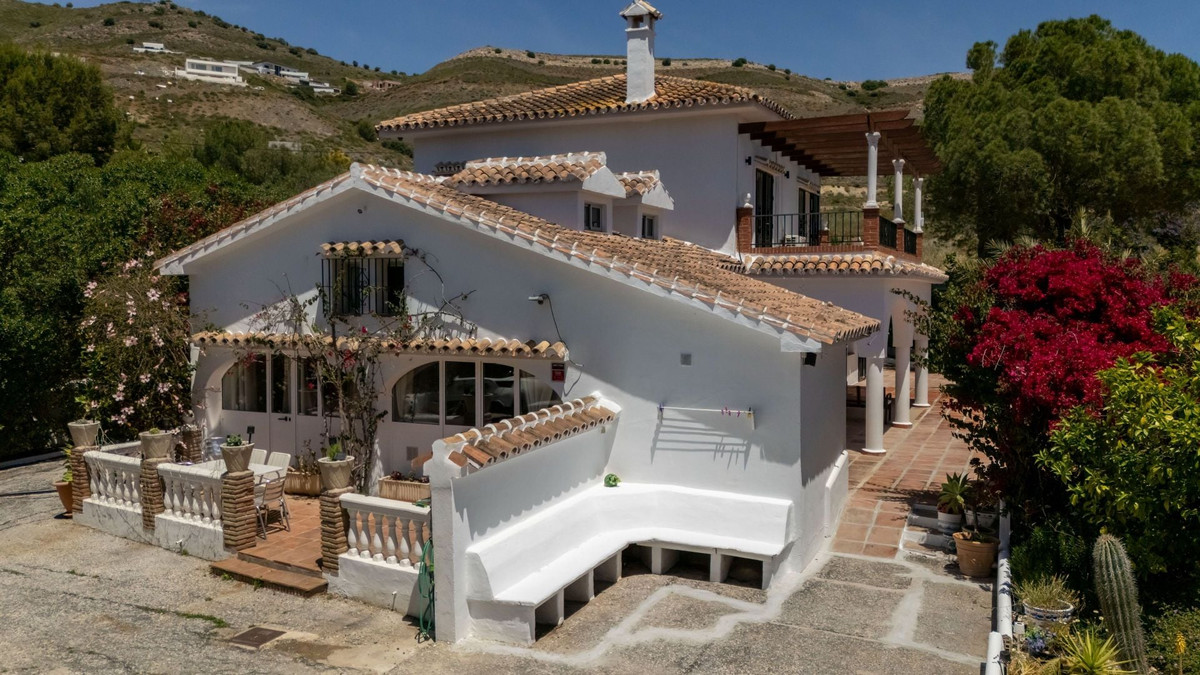 Property main view 47