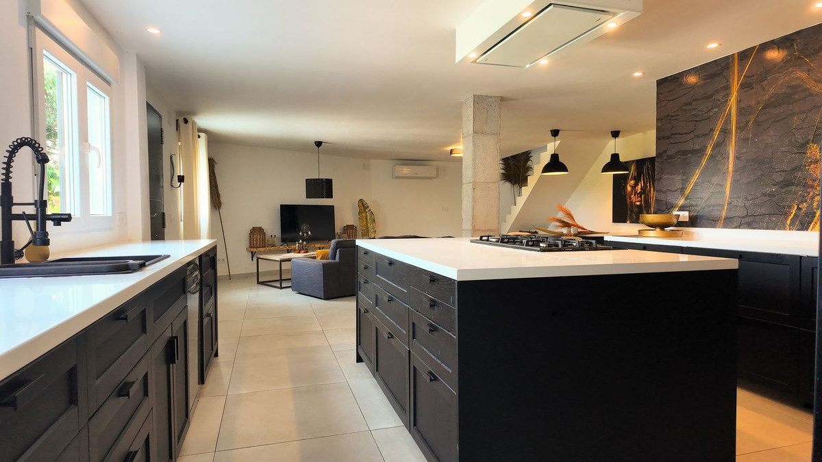 Property main view 30