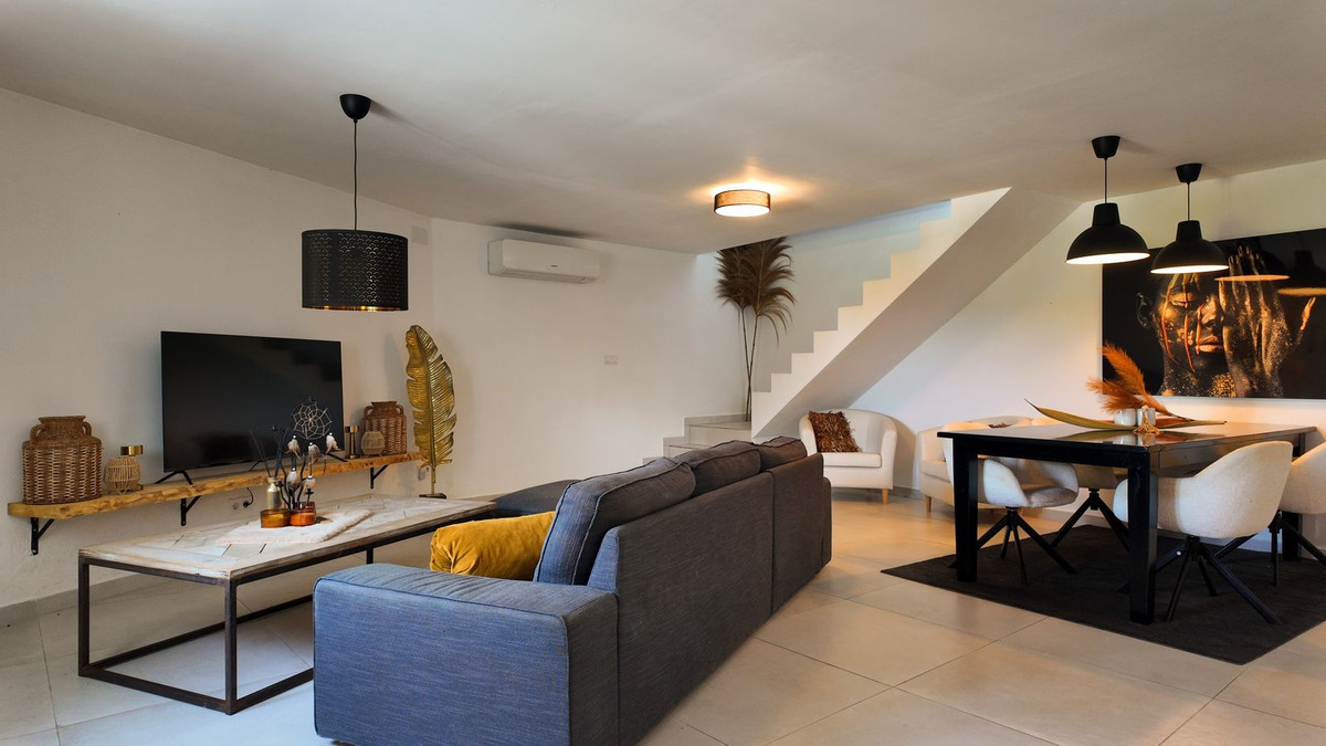 Property main view 32