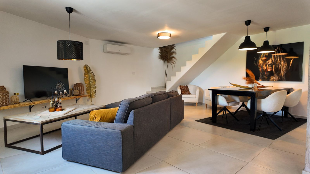 Property main view 33