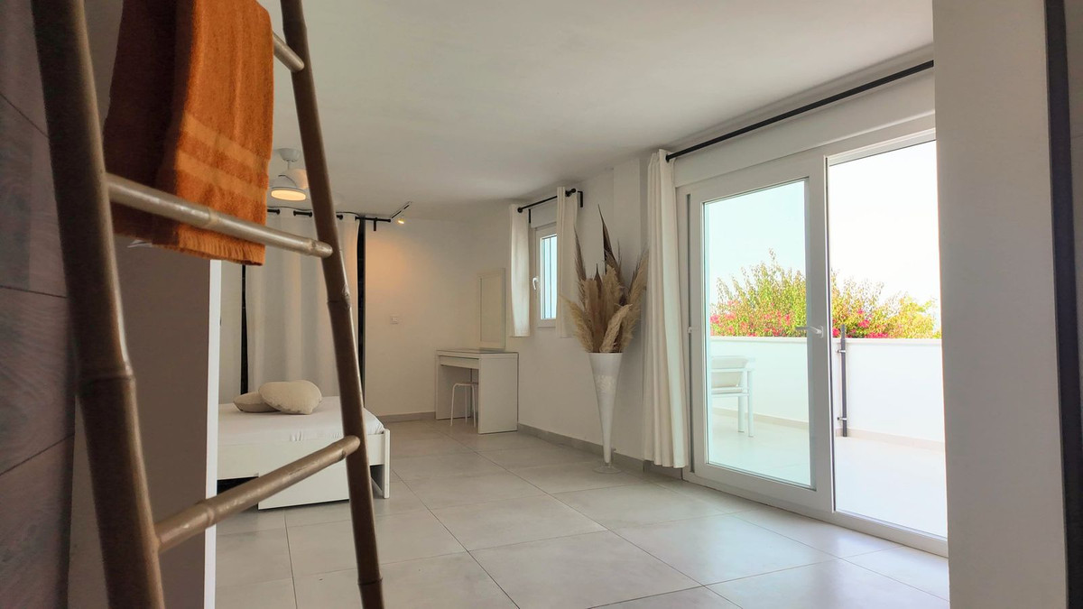 Property main view 40