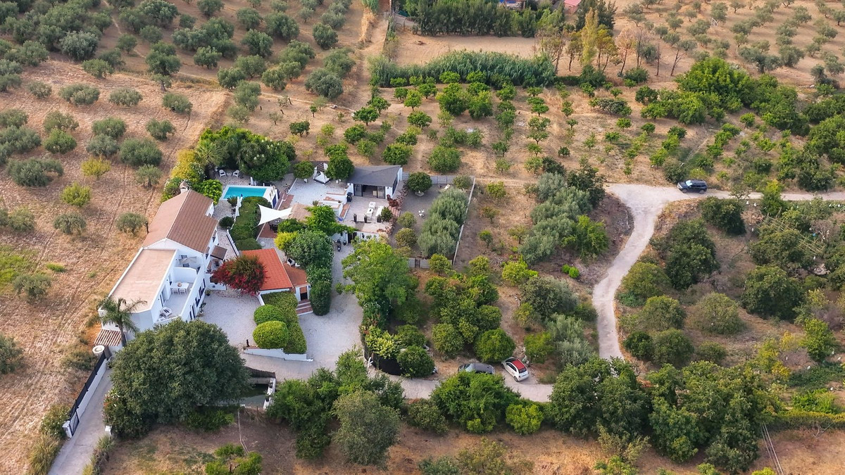Property main view 76