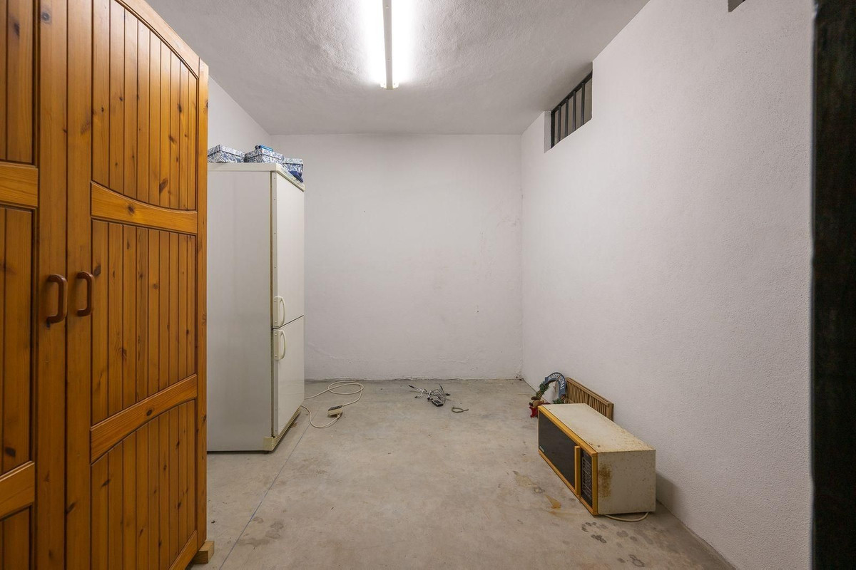 Property main view 36