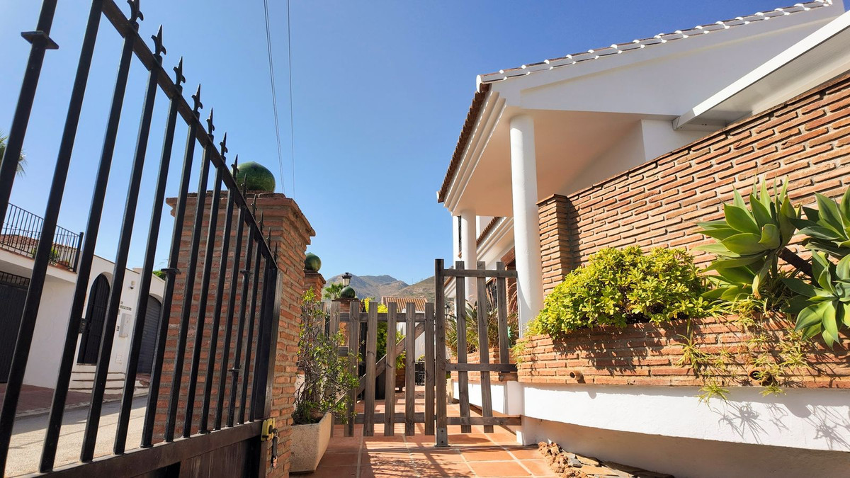 Appartement te koop in Alhaurín el Grande | 6 slaapkamers H5463172