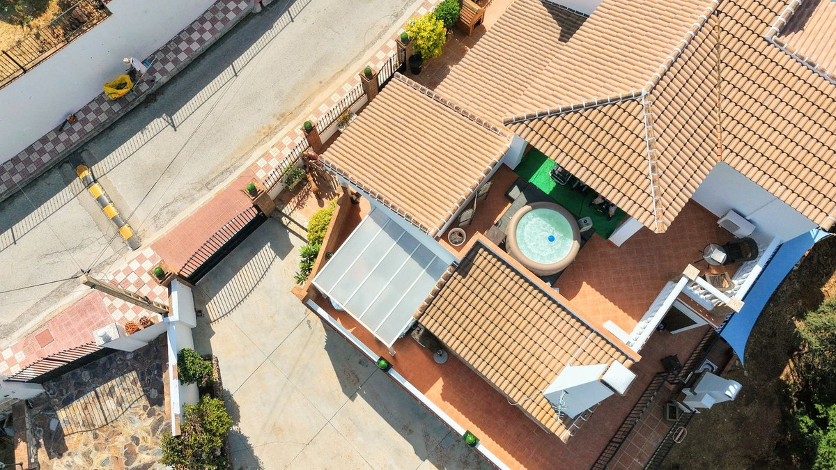 Appartement te koop in Alhaurín el Grande | 6 slaapkamers H5463172