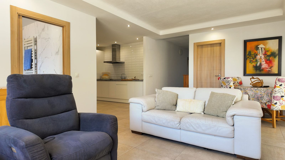 Appartement te koop in Alhaurín el Grande | 6 slaapkamers H5463172