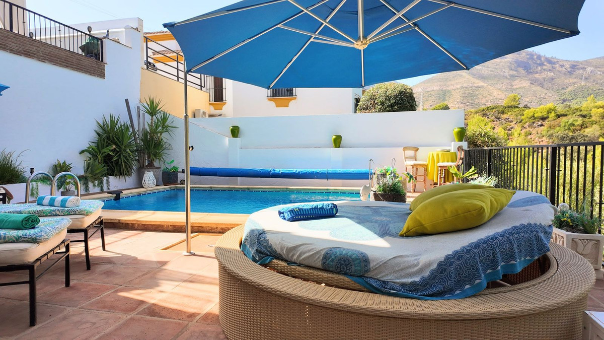 Appartement te koop in Alhaurín el Grande | 6 slaapkamers H5463172
