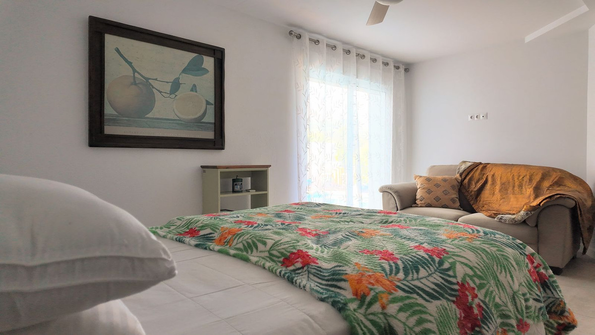 Appartement te koop in Alhaurín el Grande | 6 slaapkamers H5463172