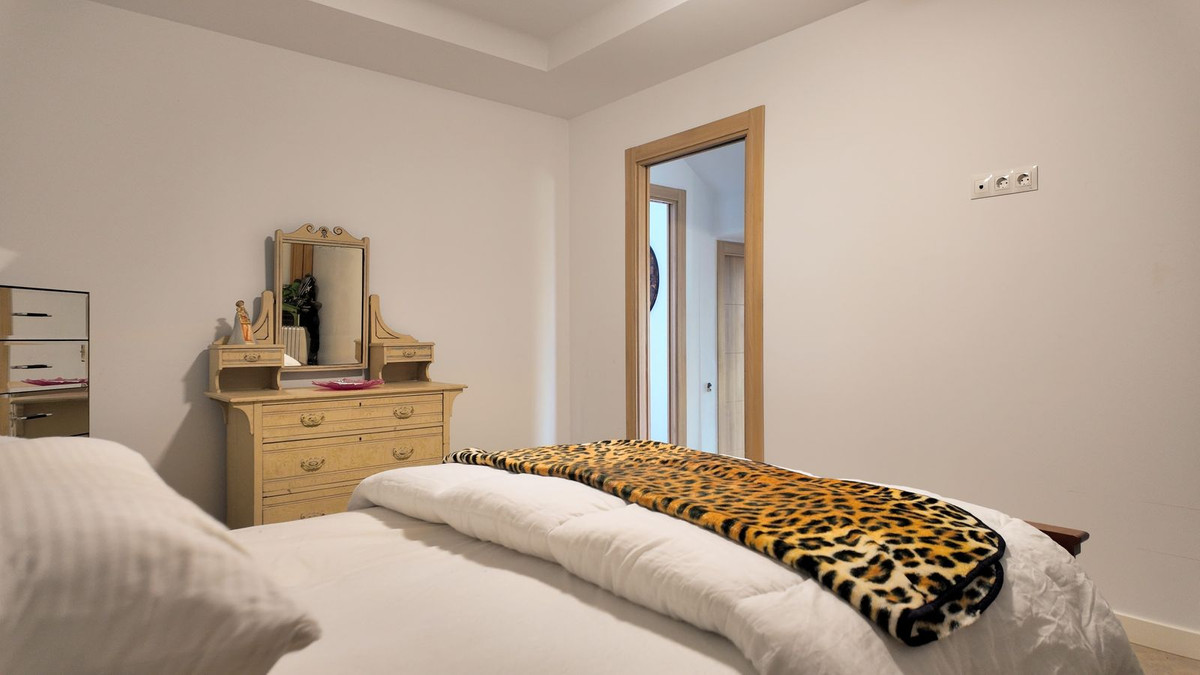 Appartement te koop in Alhaurín el Grande | 6 slaapkamers H5463172
