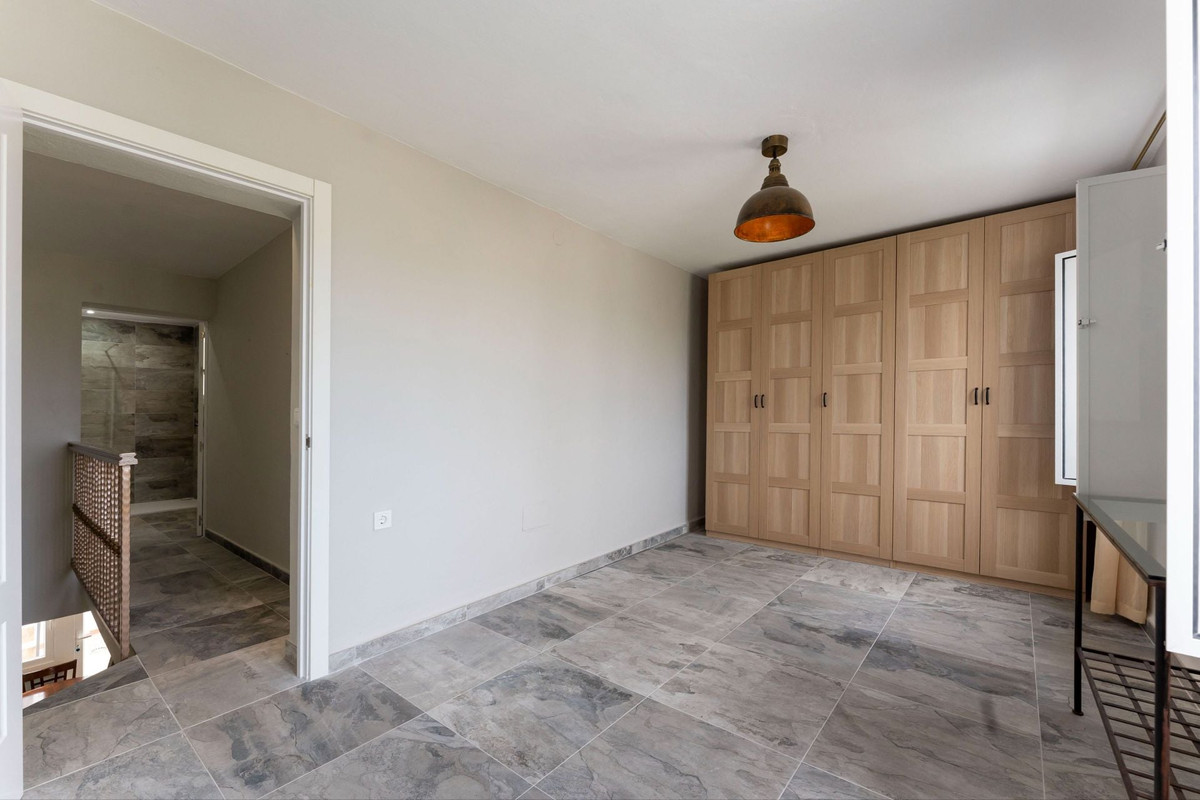 Property main view 23