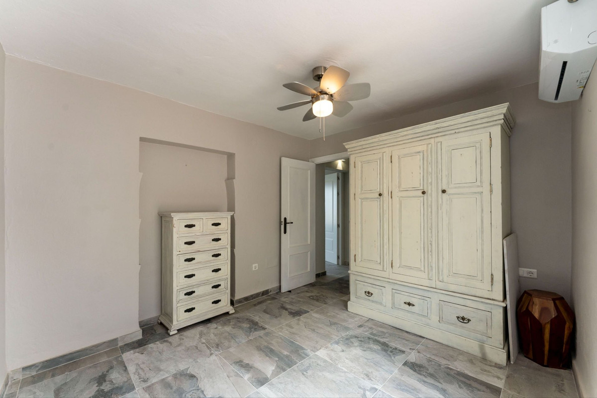Property main view 33