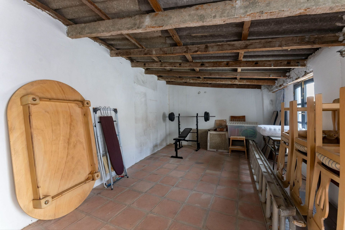 Property main view 36
