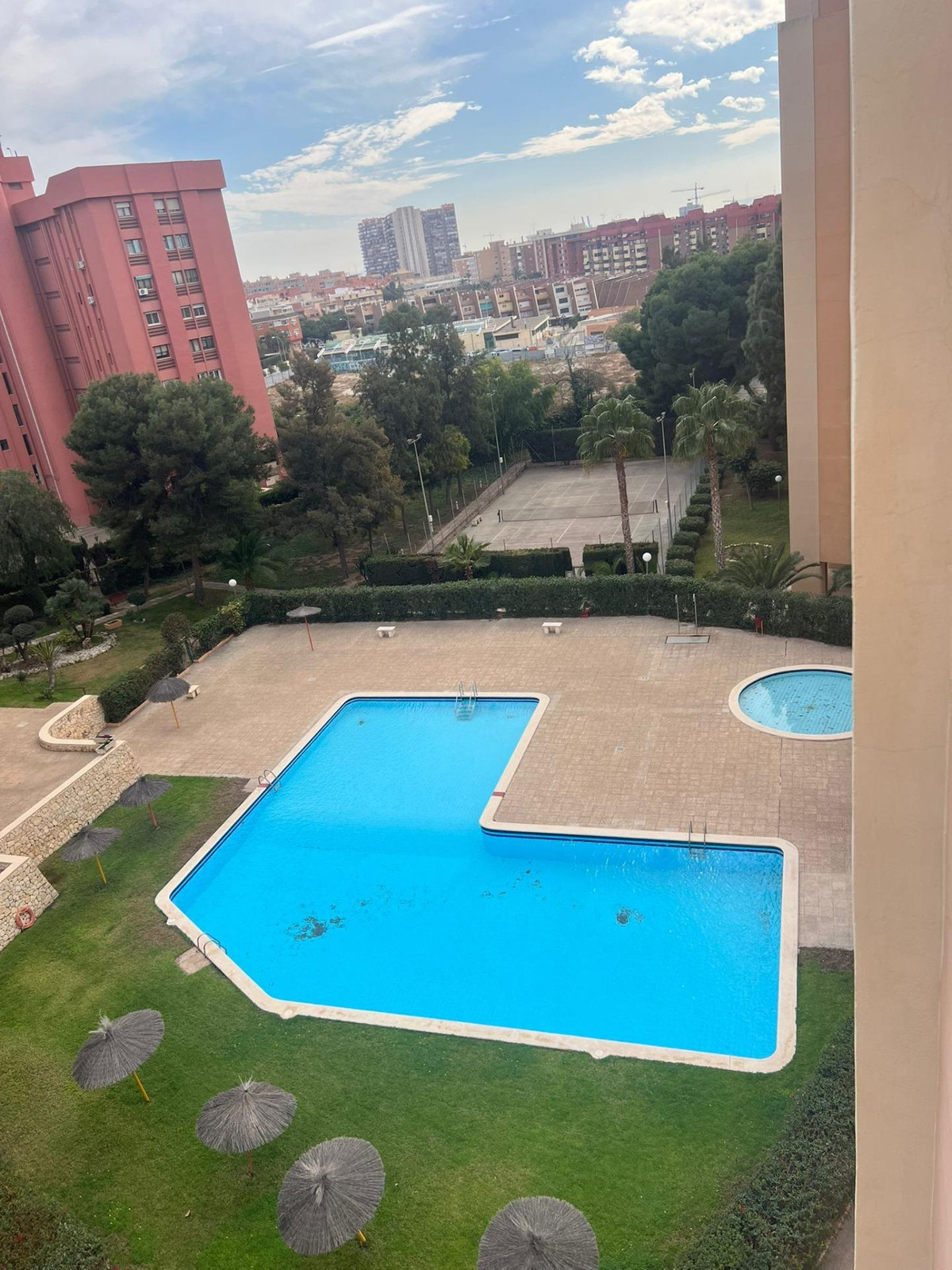 Appartement te koop in Alicante | 4 slaapkamers H5319187