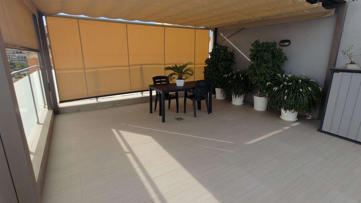 Penthouse te koop in Alicante | 3 slaapkamers H5323516