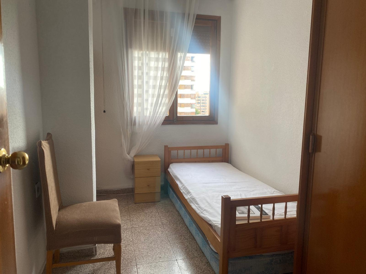 Appartement te koop in Alicante | 4 slaapkamers H5323525