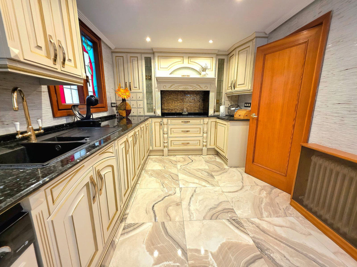 Appartement te koop in Alicante | 3 slaapkamers H5346874