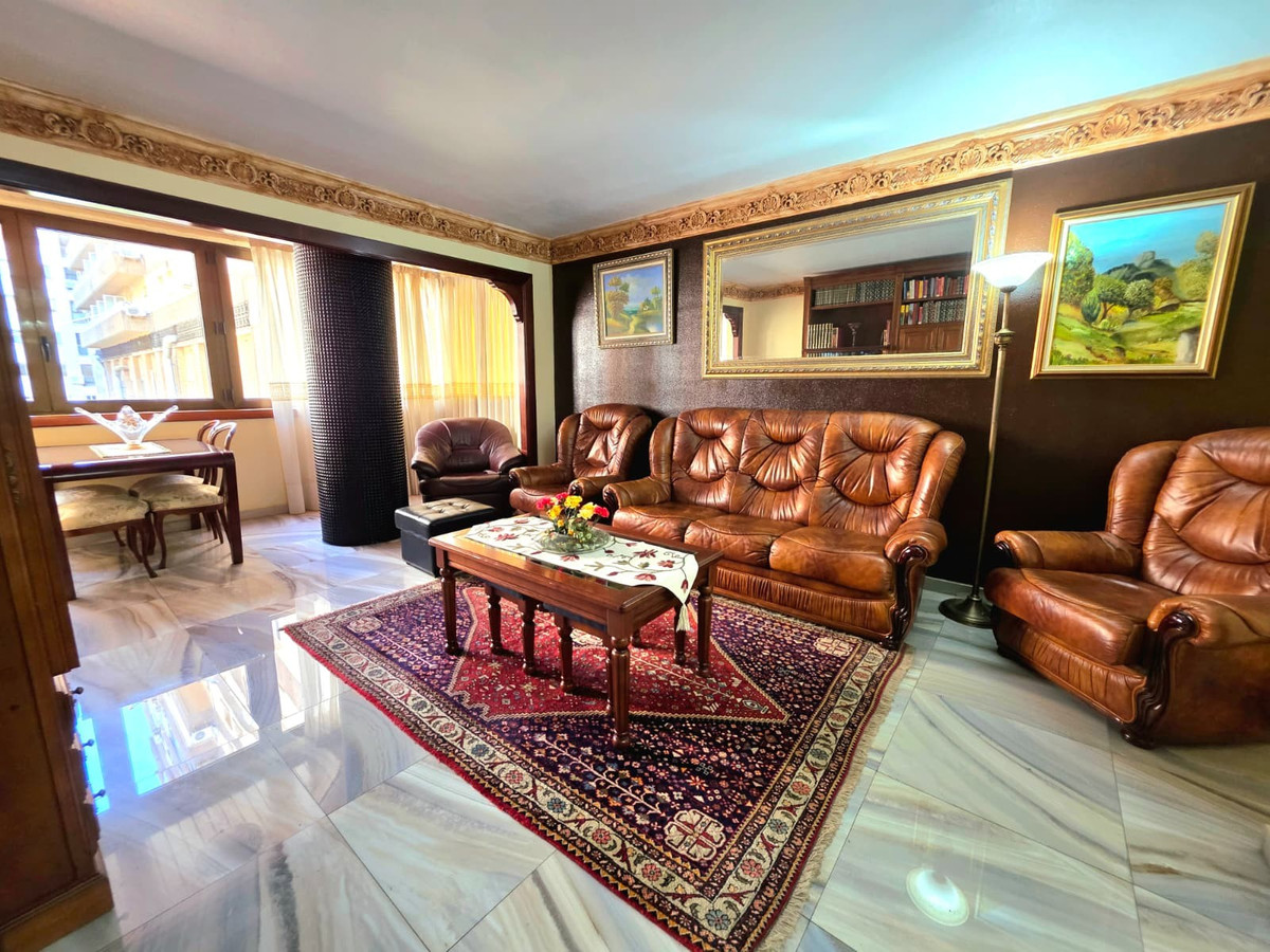 Appartement te koop in Alicante | 3 slaapkamers H5346874