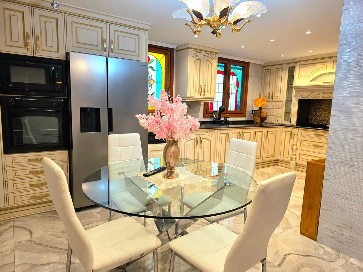 Appartement te koop in Alicante | 3 slaapkamers H5346874