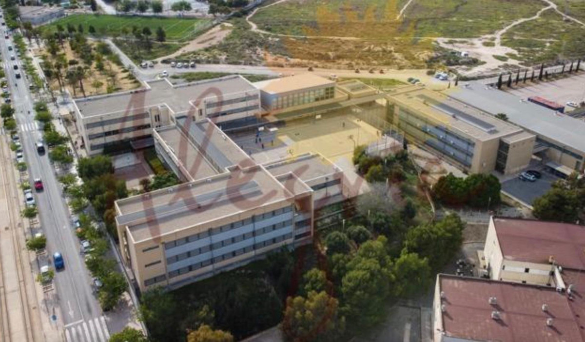 Appartement te koop in Alicante | 3 slaapkamers H5347681