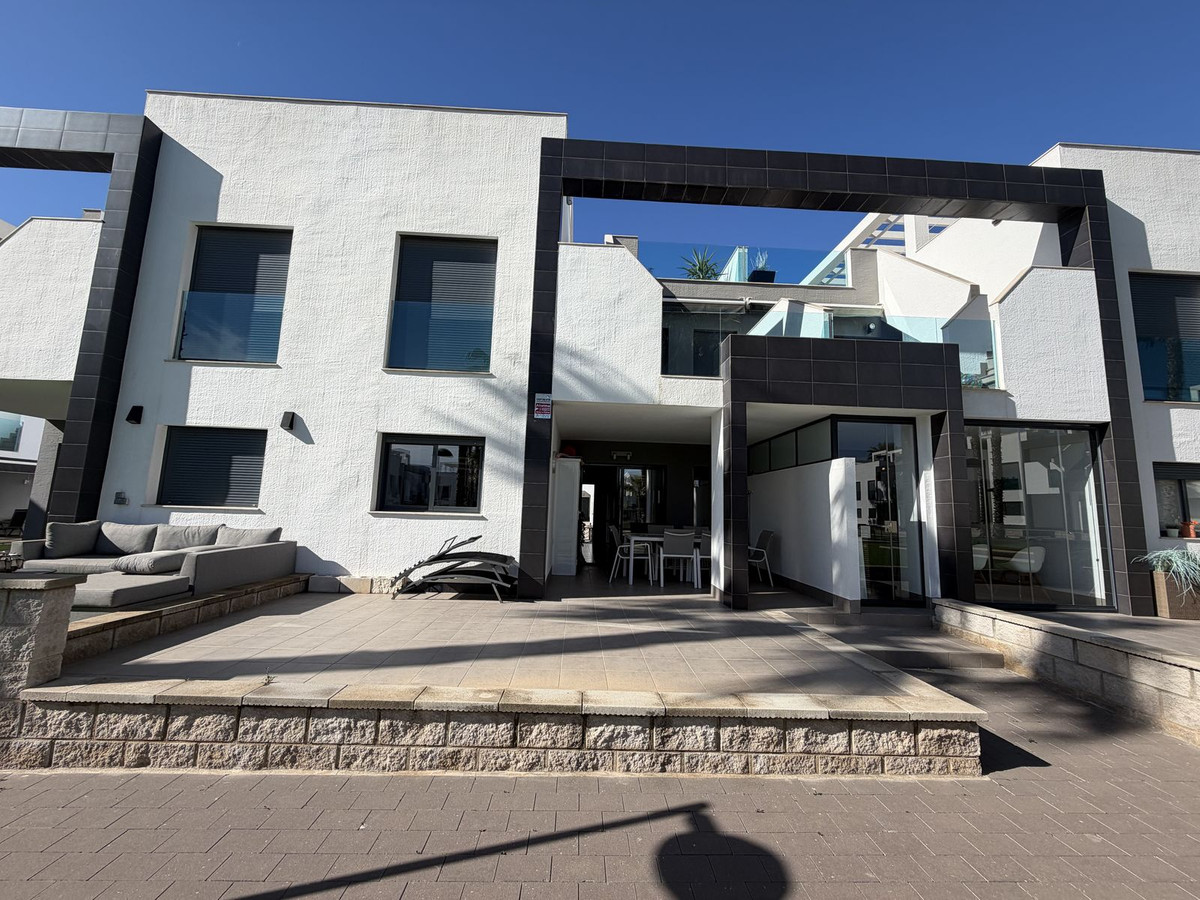 Property main view 33