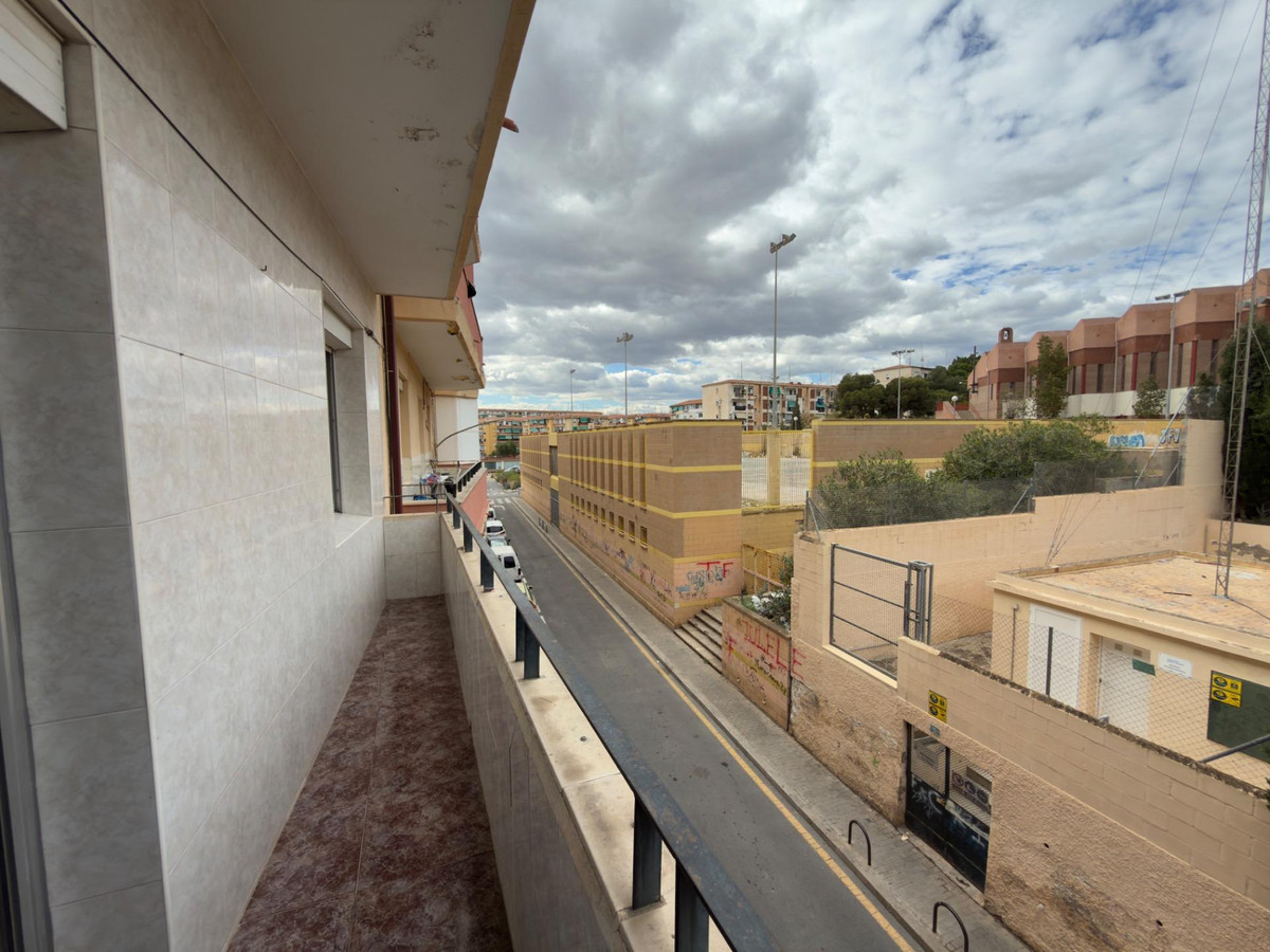 Appartement te koop in Alicante | 3 slaapkamers H5368531