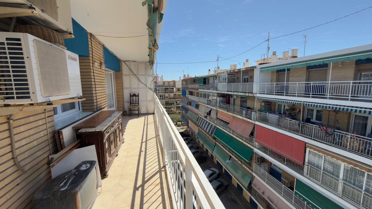 Appartement te koop in Alicante | 3 slaapkamers H5368534