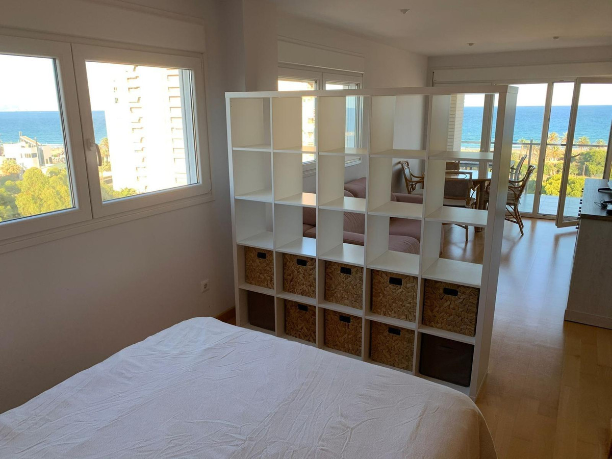 Penthouse te koop in Alicante | 1 slaapkamers H5368537
