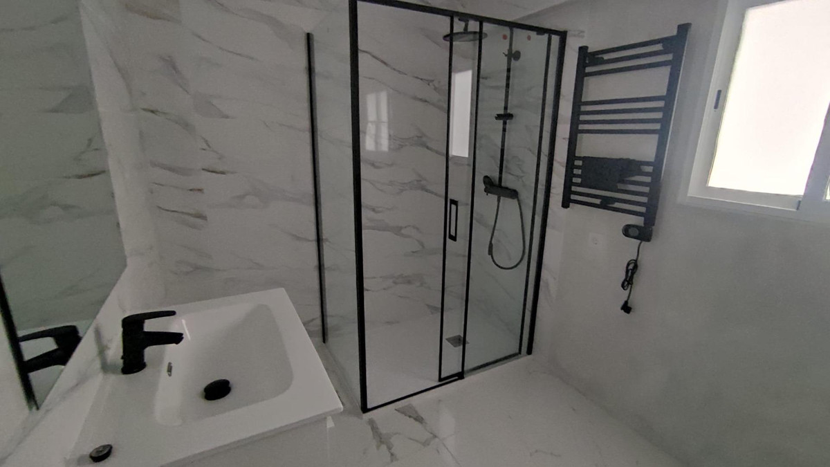Appartement te koop in Alicante | 3 slaapkamers H5374366