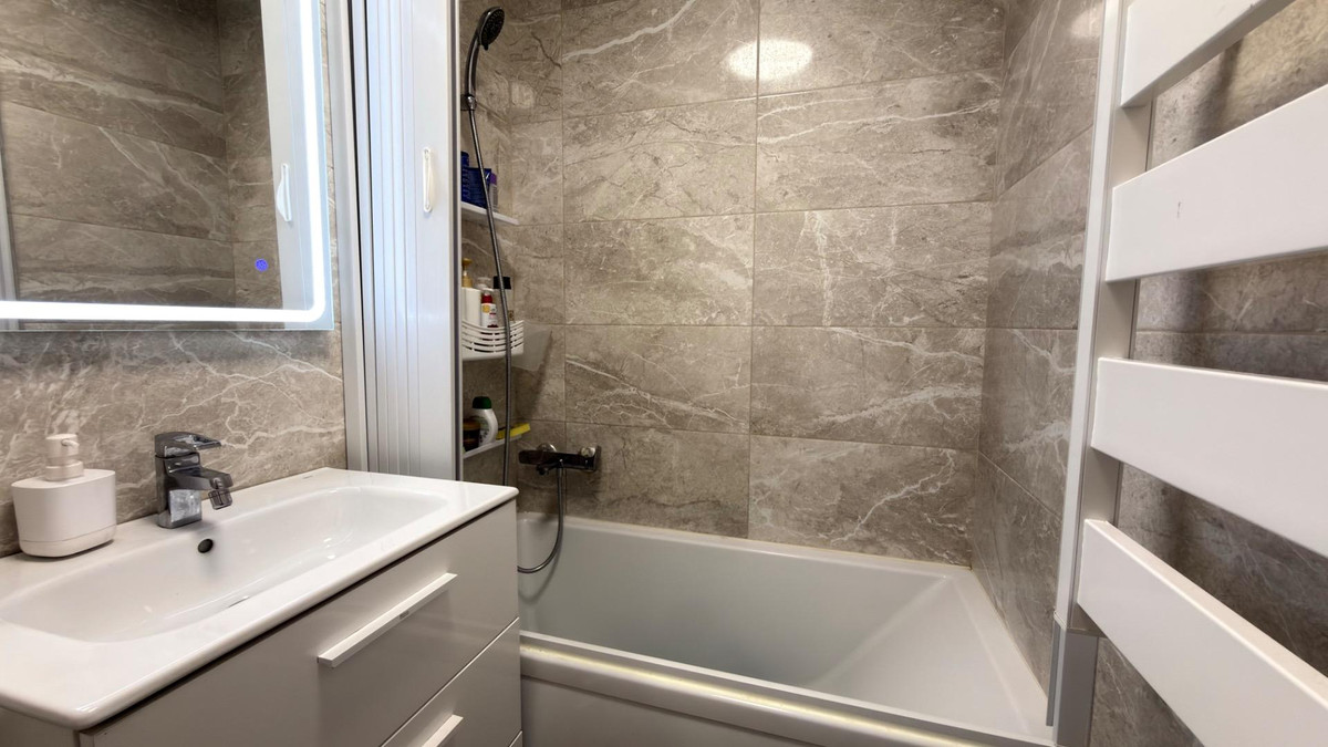 Appartement te koop in Alicante | 3 slaapkamers H5378407