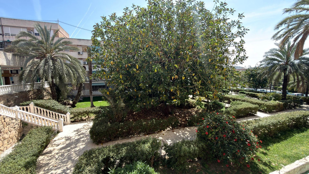 Appartement te koop in Alicante | 3 slaapkamers H5378407