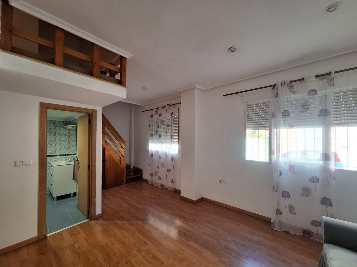 Appartement te koop in Alicante | 3 slaapkamers H5445820