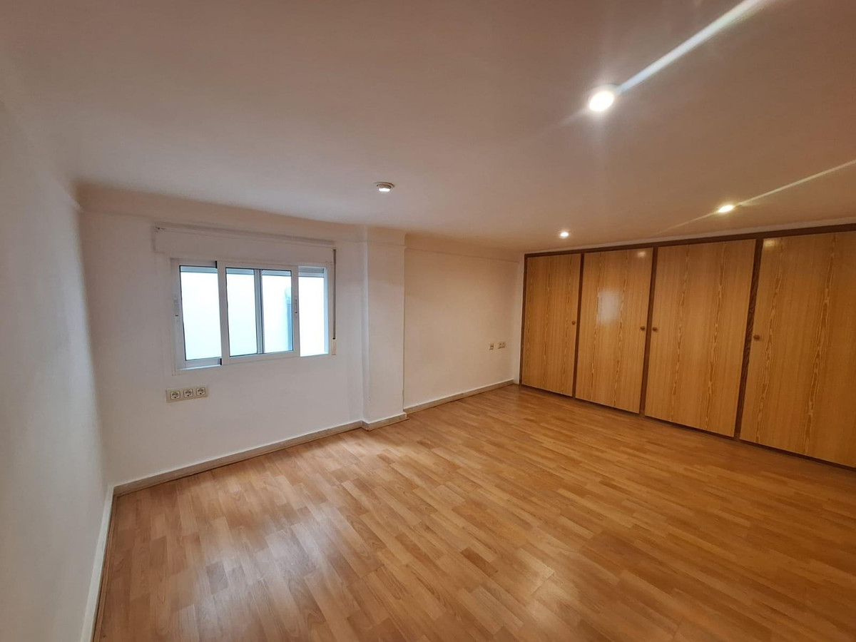 Appartement te koop in Alicante | 3 slaapkamers H5445820