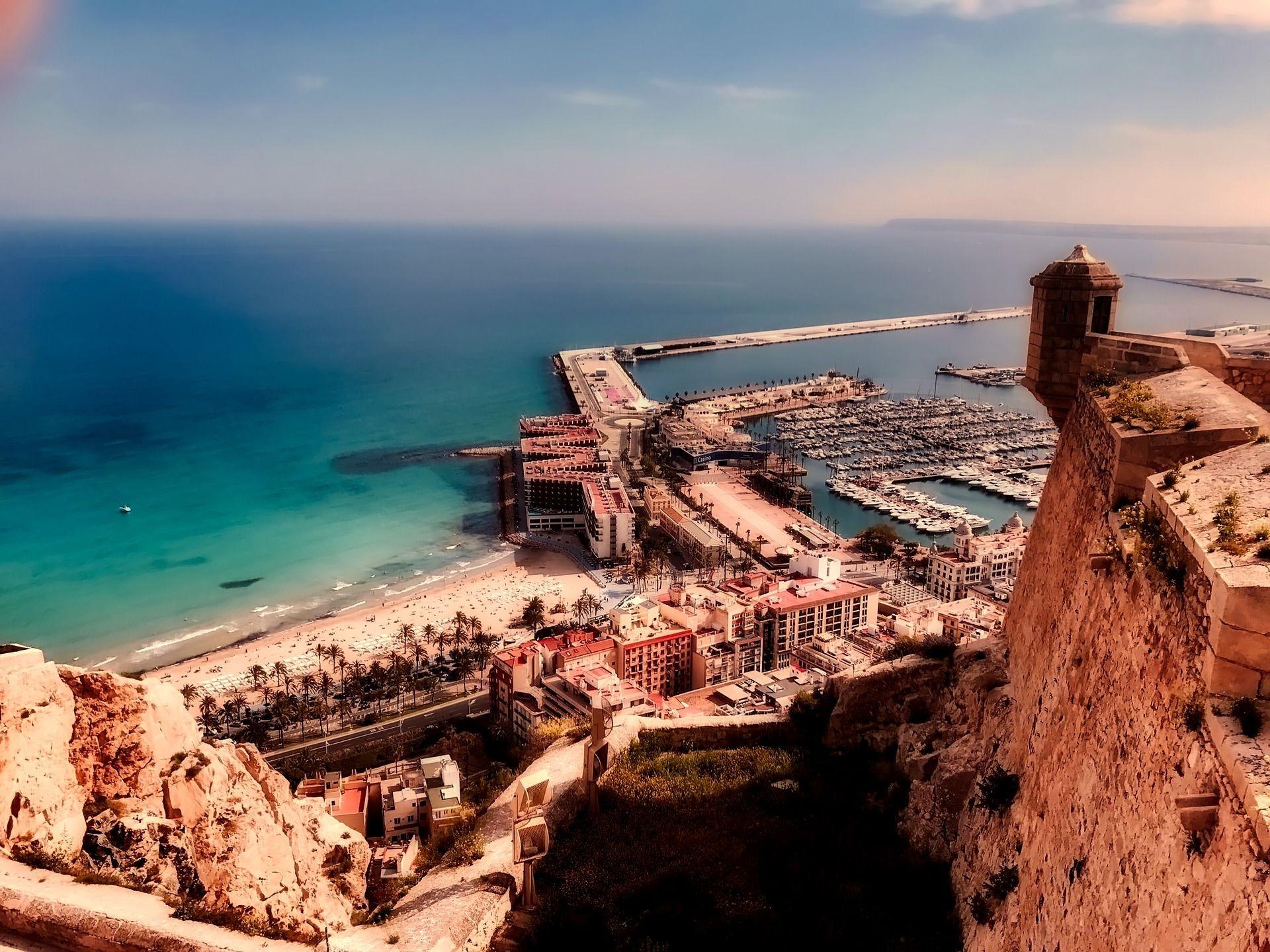 Appartement te koop in Alicante | 2 slaapkamers H8020