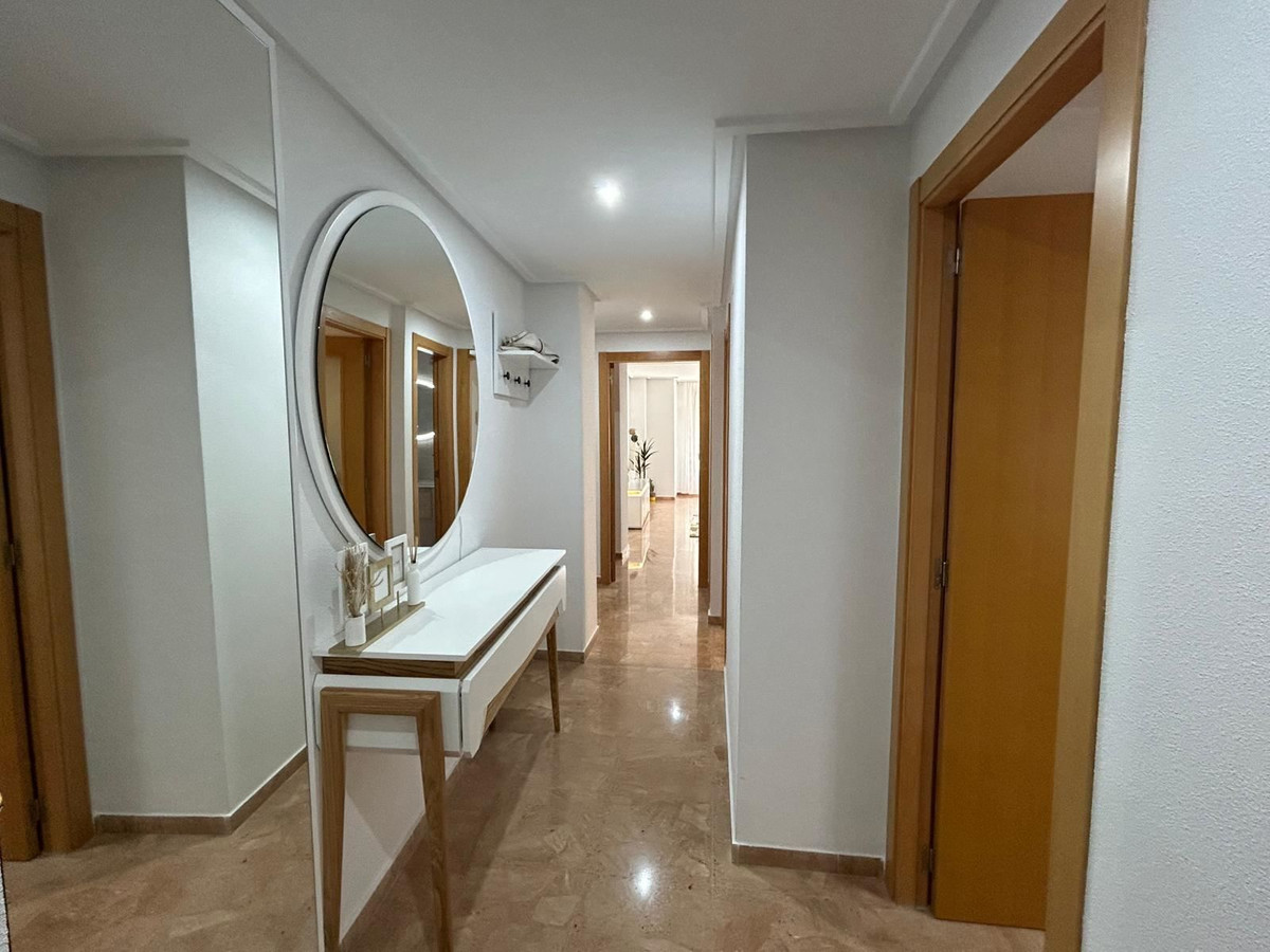 Appartement te koop in Alicante City | 3 slaapkamers H5195317