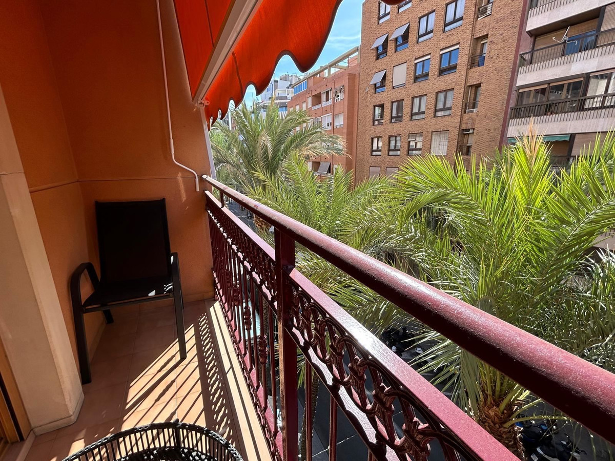 Appartement te koop in Alicante City | 3 slaapkamers H5195317