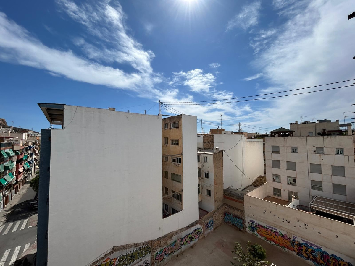 Appartement te koop in Alicante City | 3 slaapkamers H5225695