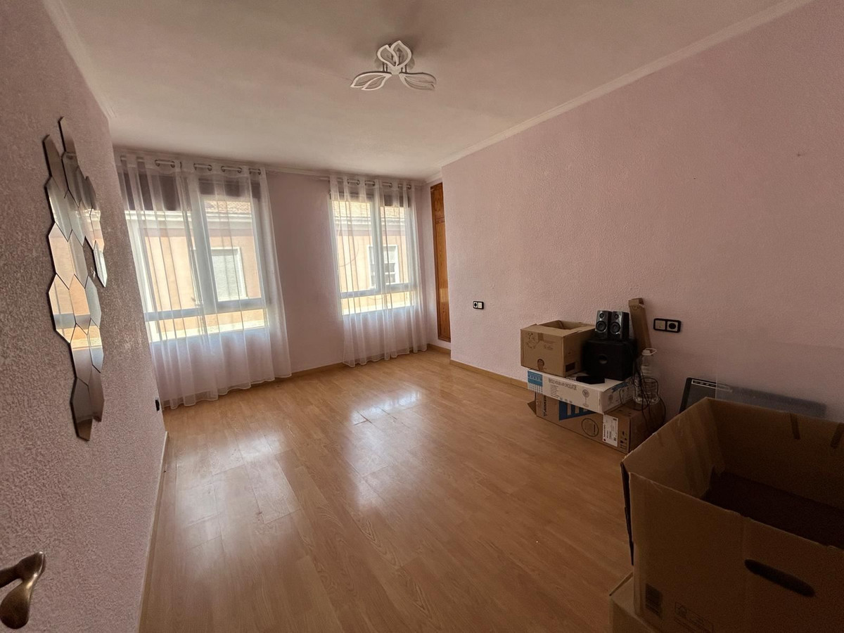 Appartement te koop in Alicante City | 3 slaapkamers H5229922