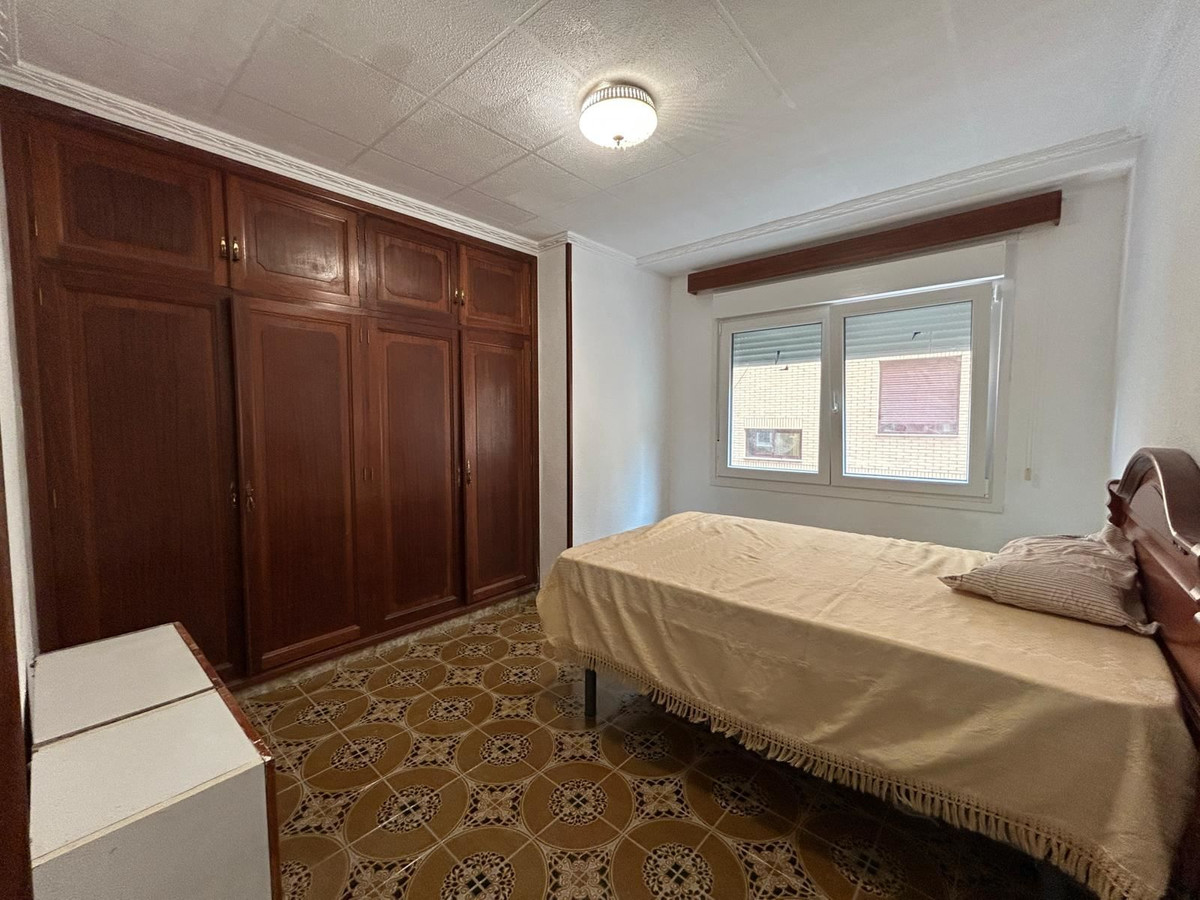 Appartement te koop in Alicante City | 4 slaapkamers H5248135