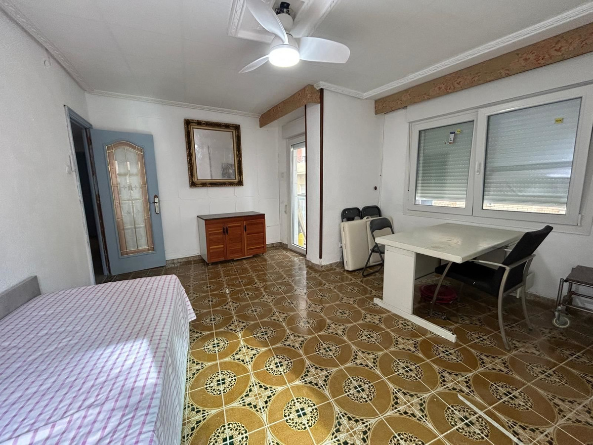 Appartement te koop in Alicante City | 4 slaapkamers H5248135