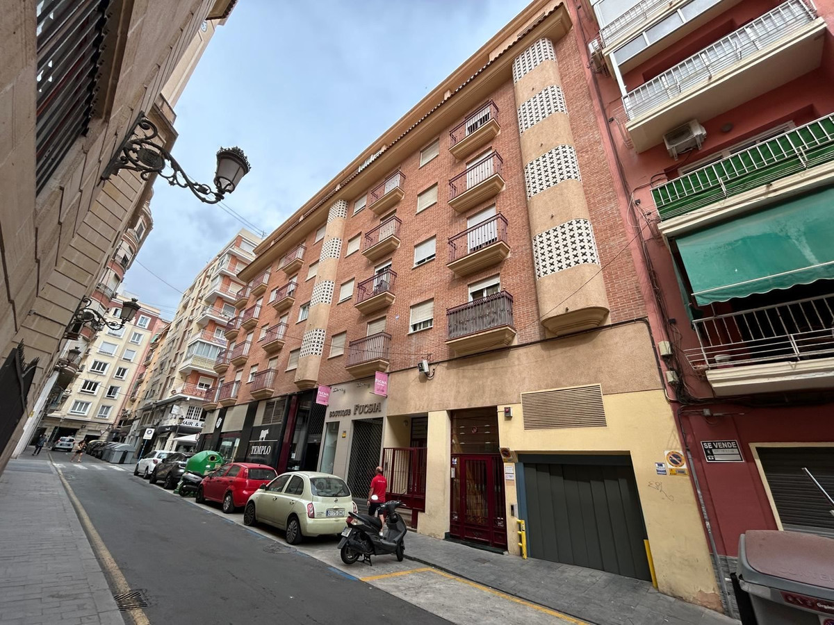 Appartement te koop in Alicante City | 4 slaapkamers H5248135
