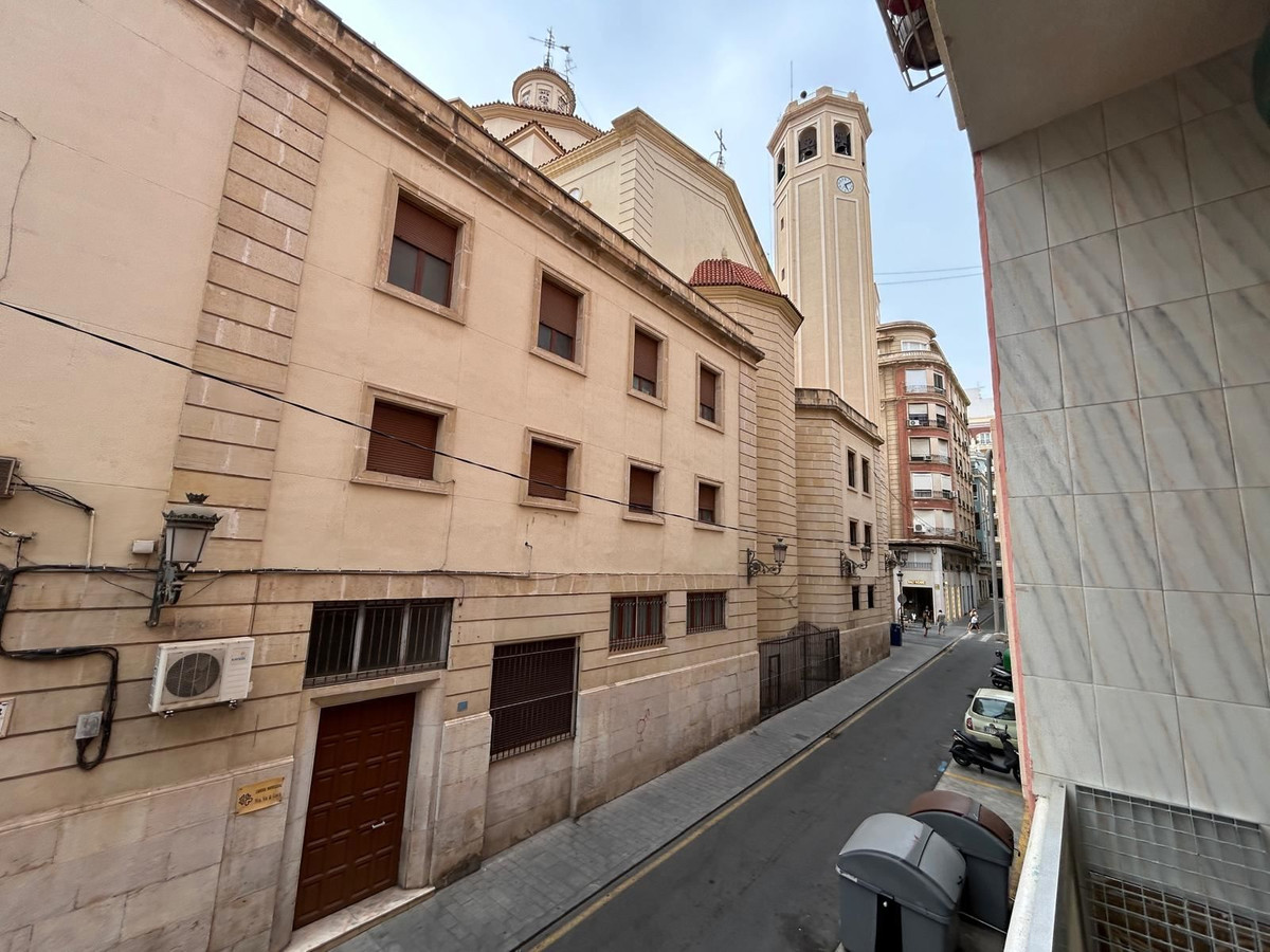Appartement te koop in Alicante City | 4 slaapkamers H5248135