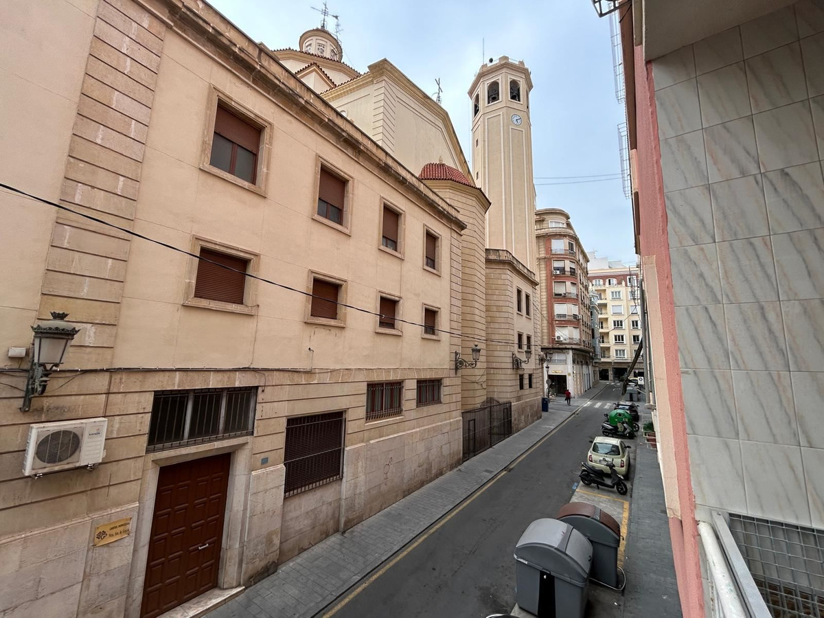 Appartement te koop in Alicante City | 4 slaapkamers H5248135