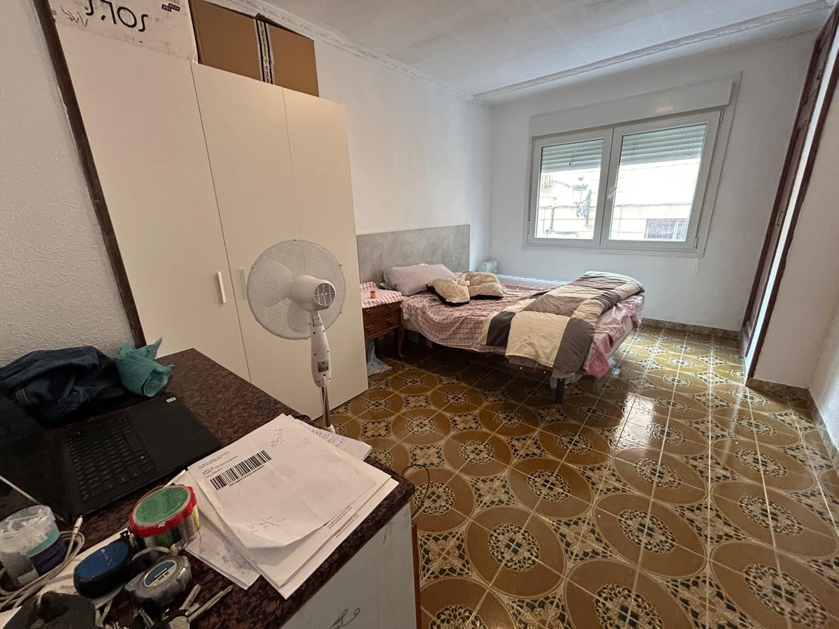 Appartement te koop in Alicante City | 4 slaapkamers H5248135