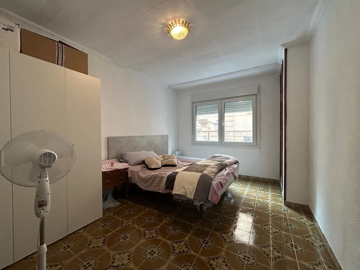 Appartement te koop in Alicante City | 4 slaapkamers H5248135