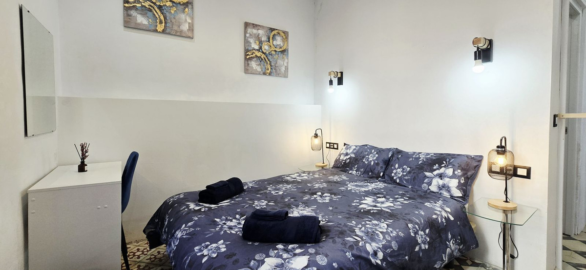 Appartement te koop in Almayate | 4 slaapkamers H5404231